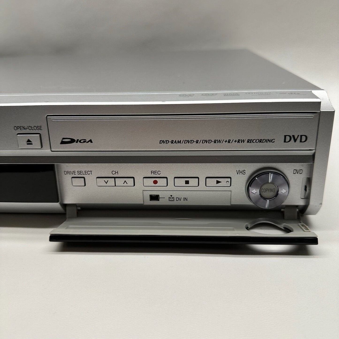 Panasonic Silver DMR-EZ48V DVD Recorder 1920x1080 HDMI with Remote HDMI Cable