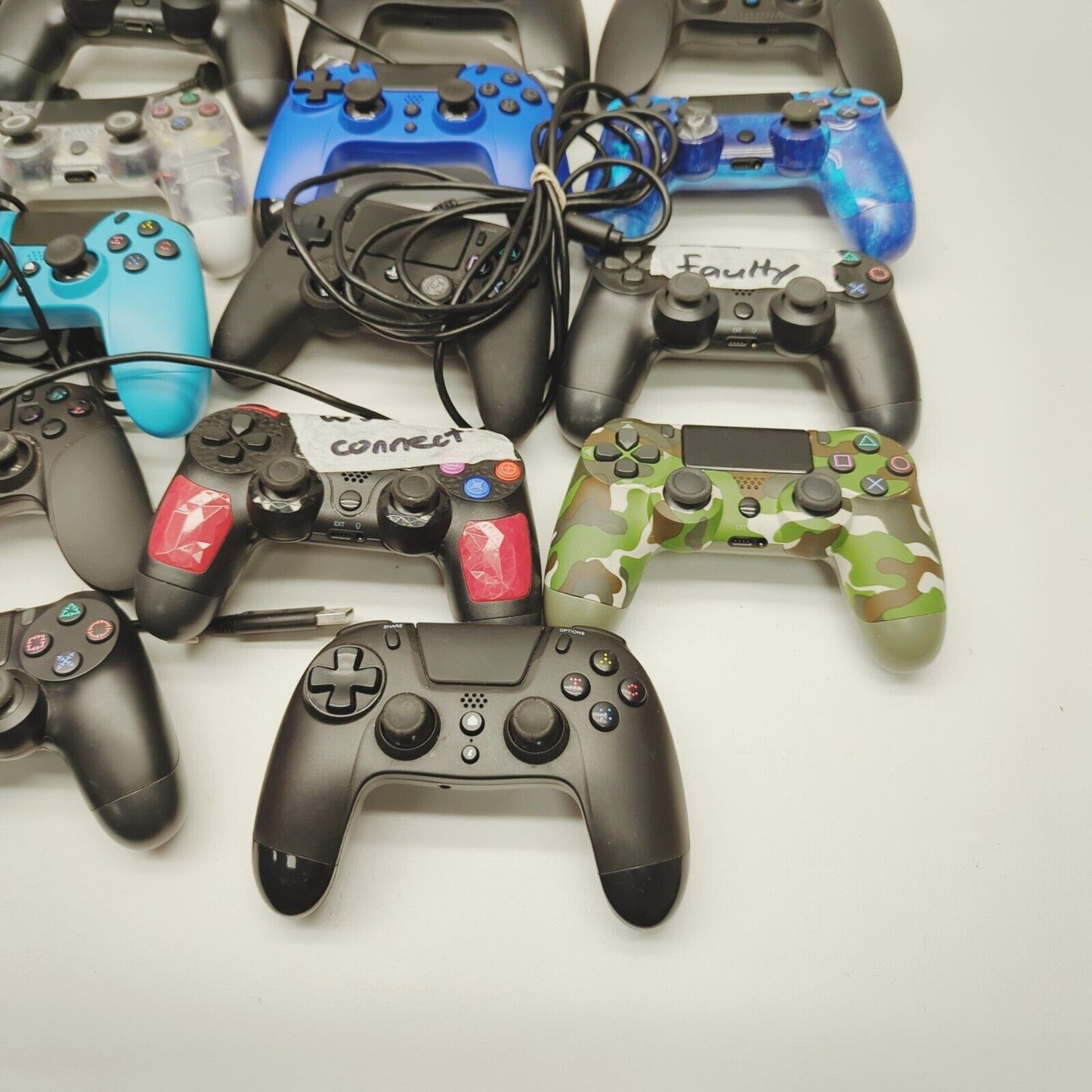 Faulty Job lot - 18 x Third party PlayStation 4 PS4 Controllers giotek